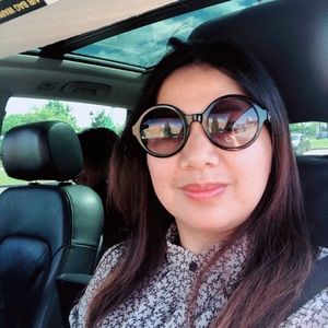 Meet your Posher, Elvie